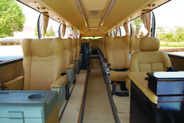 北方客车BFC6123B2豪华客车