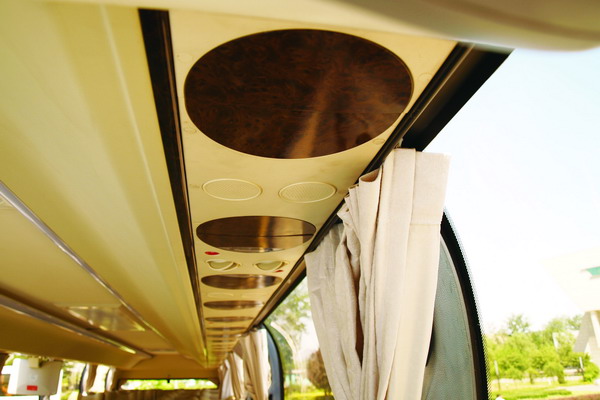 北方客车BFC6123B2豪华客车