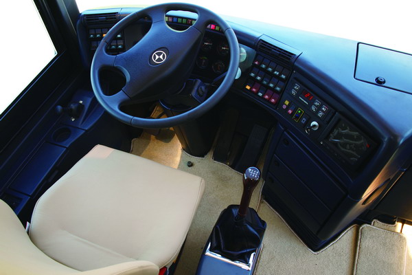 北方客车BFC6123B2豪华客车