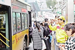 厦门公交进出站休想再“耍横” 1月起专项整治
