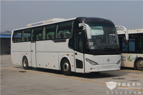 南京金龙NJL6117BEV客车（纯电动24-53座）
