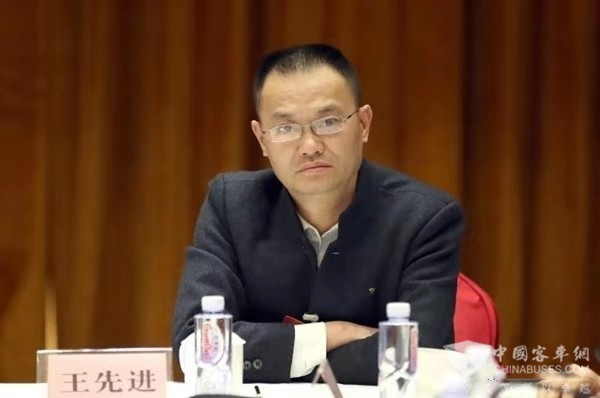 两会|交通运输部王先进：优化补贴政策 推进重点城市公交新能源化