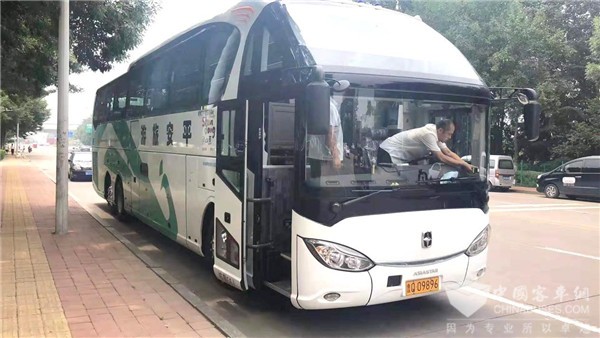 亚星全系车型又赴山东 为临沂旅游保驾护航