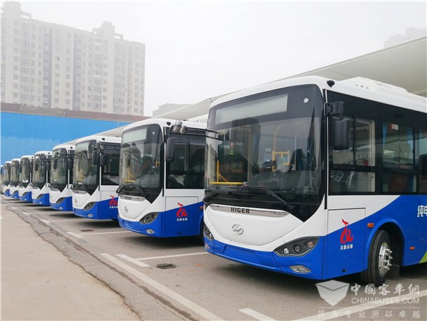 破题城乡百姓出行难 75台苏州金龙新能源公交临湘投运
