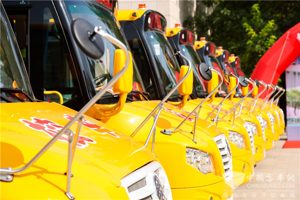 公安部交管局：全面清查校车、驾驶人和校车行驶路线安全隐患