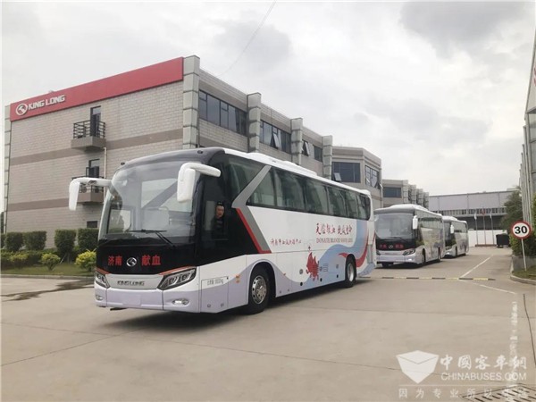 传递爱心 微光成炬! 金龙采血车助阵健康中国