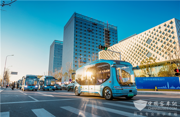 持续加码研发 领跑行业向前 宇通客车发布2021年度报告
