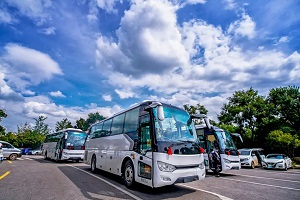宇通第一 金龙进前二 欧辉成倍翻 3月大中型客车销量特点简析
