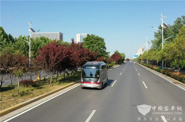 在宇通，员工出行的方式居然是……自动驾驶？！