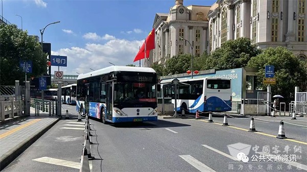 公交服务 高温天气 投诉