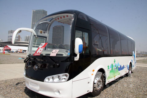 宇通ZK6100EGAA彰显诸多创新元素