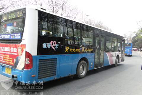 运行中通阳光系列节能公交车