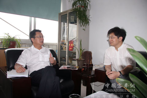 江淮商用车客车底盘营销副总马元椿接受乐竞官方网站专访