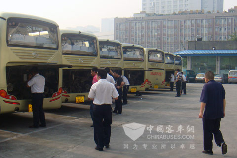 大金龙客车