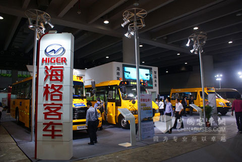 2012广州国际商用车展览会海格客车展台