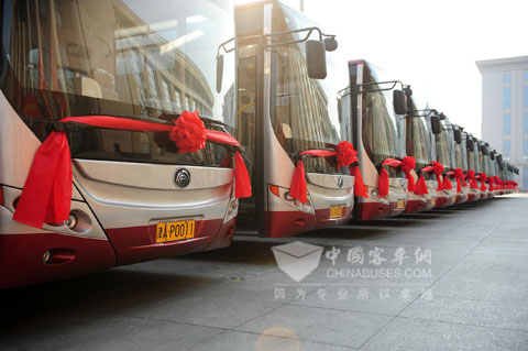 宇通混合动力客车