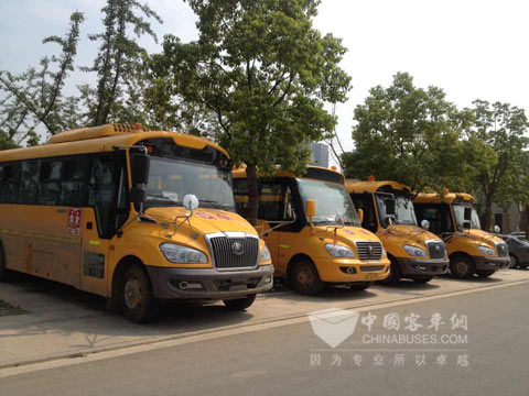 马鞍山当涂县的宇通校车