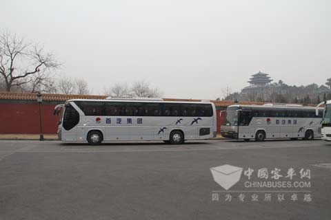 金旅客车服务全国两会