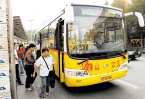 佛山2011年新增1172辆公交车 