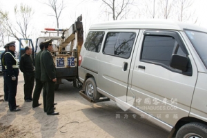 湖北武汉专项整治客运安全隐患