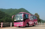 旅游班线生力军:试驾大金龙XMQ6799Y客车