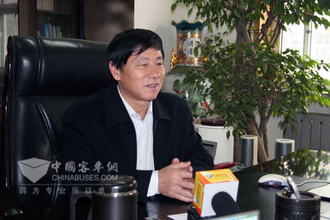 邯运集团总裁胡新平