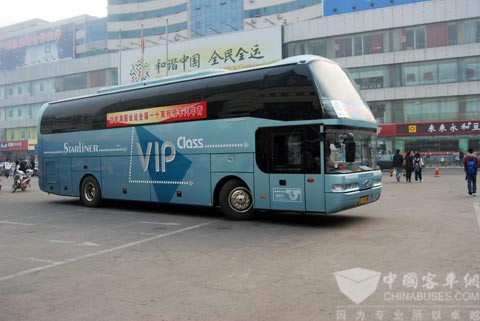 服务济南全运会的青年豪华客车