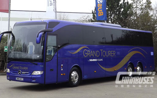 梅赛德斯奔驰向英国Shearings交付38辆新款Tourismo客车 