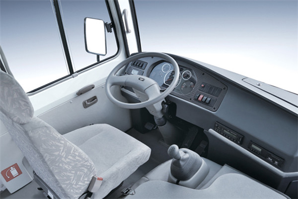 金旅XML6752J15CN公交车（天然气国五10-30座）