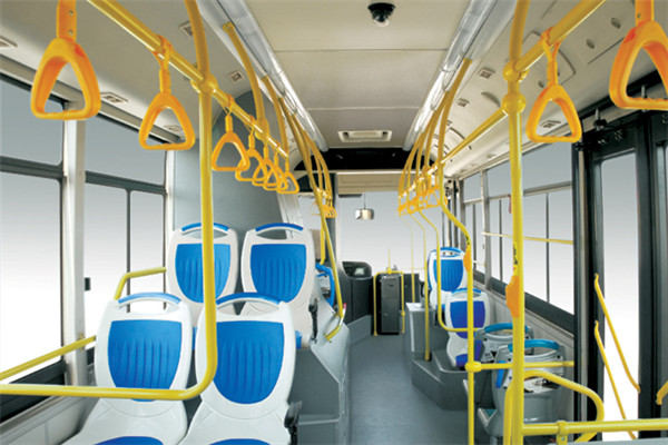 金旅XML6185J15CN公交车（天然气国五24-58座）