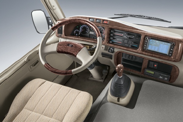 金旅XML6700J15N客车（天然气国五10-23座）
