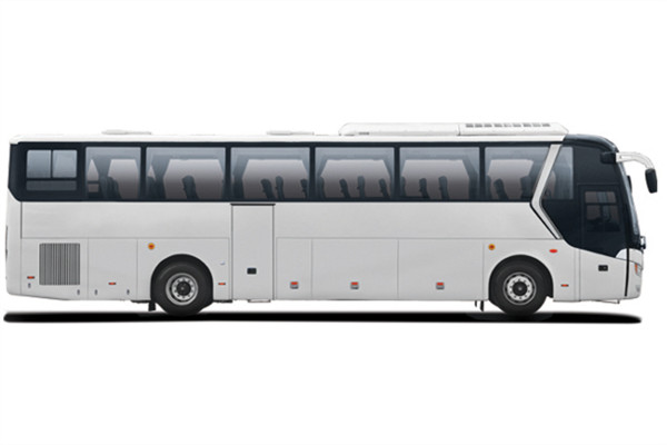 金旅XML6112J15Y客车（柴油国五24-50座）