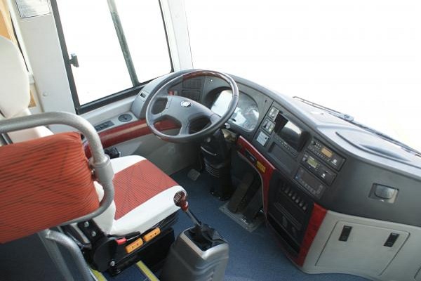 中通LCK6769H5A1客车（柴油国五24-32座）