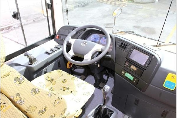东风DFH6920B3小学生专用校车（柴油国五24-52座）