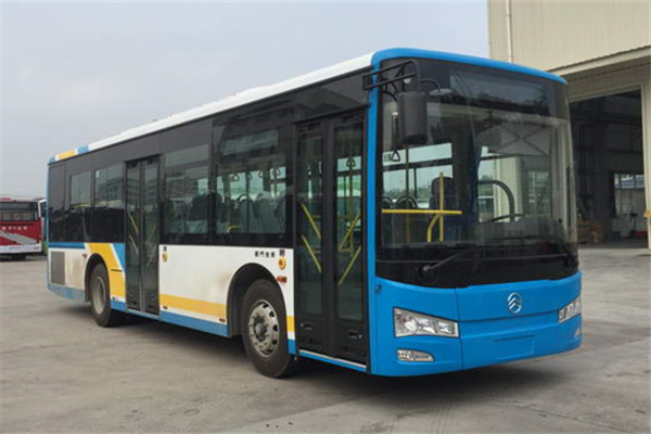 金旅XML6105JHEVD5C插电式公交车（柴油/电混动国五20-40座）