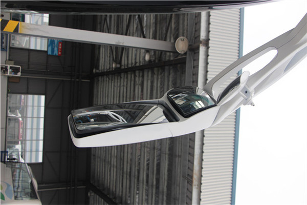 南京金龙NJL6118BEV5客车（纯电动24-53座）