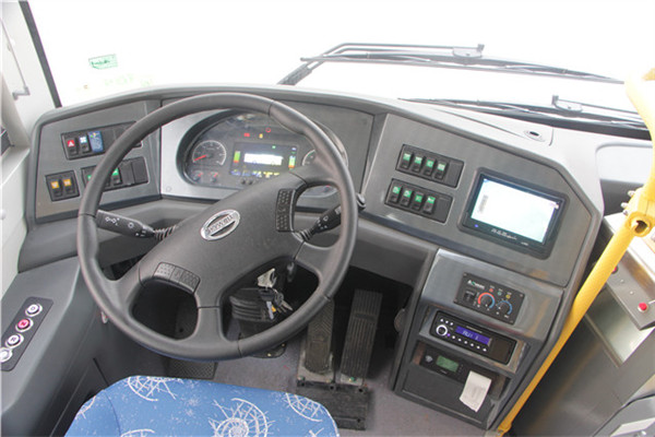 南京金龙NJL6859BEV20公交车（纯电动10-28座）