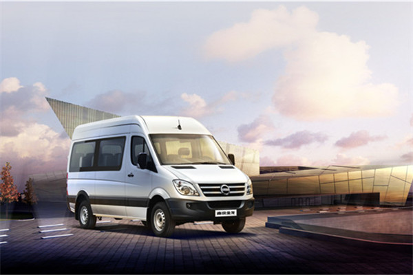 南京金龙NJL6600BEV58客车（纯电动10-18座）
