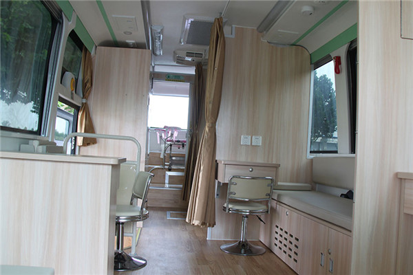 宇通ZK5156XYL6体检车（柴油国五2-9座）