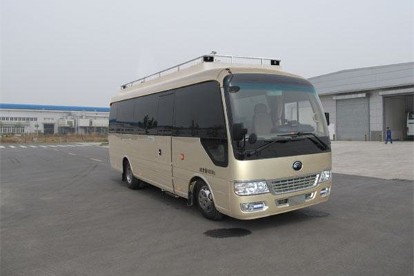 宇通ZK5060XTX5通信车（柴油国五2-9座）