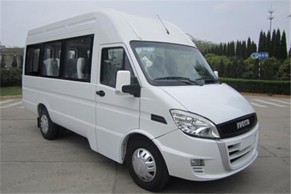 南京依维柯NJ6605DCM乘用车（柴油国五5-9座）