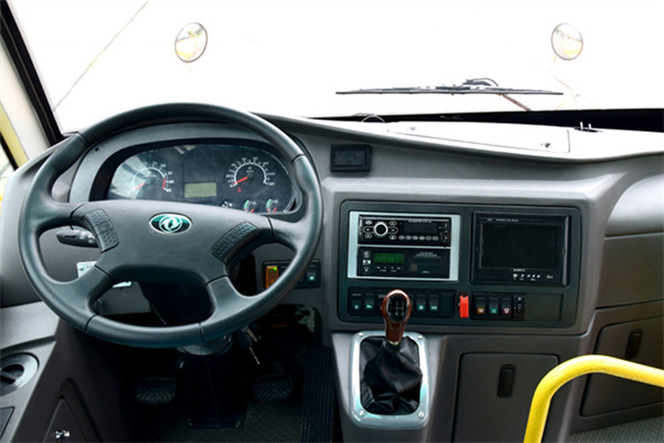 华新HM6598XFD6XN幼儿专用校车（柴油国六10-19座）