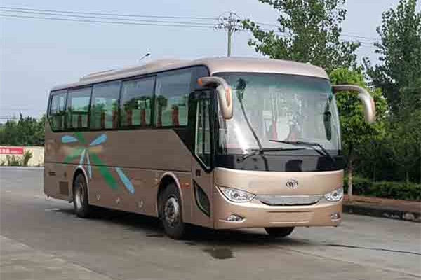 宏远KMT6105HBEV客车（纯电动24-47座）