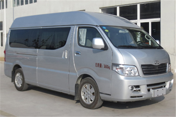 威麟SQR5041XSWC商务车（柴油国五6-9座）