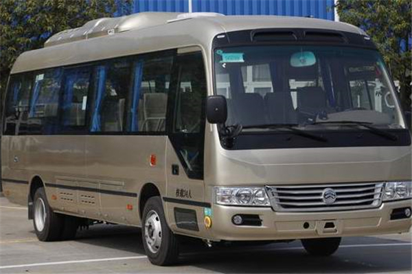 金旅XML6809JEVJ01客车（纯电动24-34座）