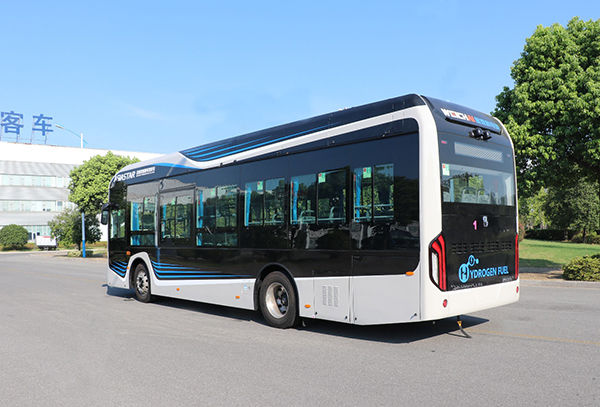 亚星JS6108GHFCEV2低入口城市客车（氢燃料电池19-31座）