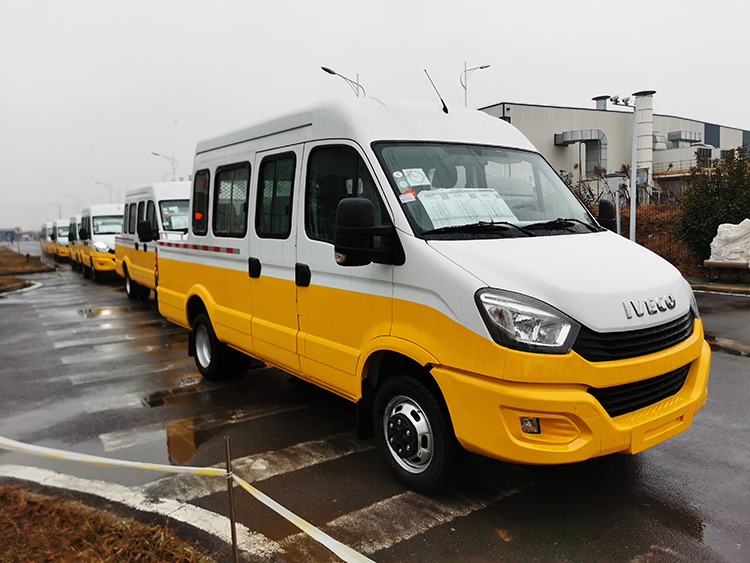 依维柯工程车 NJ5046XGCF6E